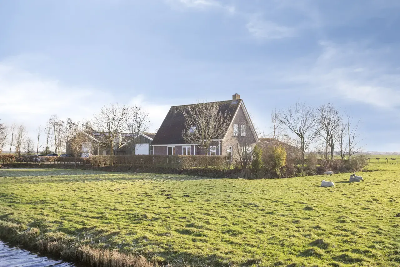 Vrijstaande woning te koop: Bûtefjild 11, Feanwâlden