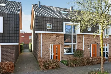 Hoekwoning te koop: Buurmeester 14, Lanenbuurt Elst (Ge)
