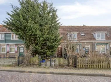 Tussenwoning te koop: Buurterstraat 21, Havenbuurt en Kerkbuurt Marken