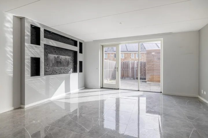 Tussenwoning te koop: Buys Ballotsingel 9A, Wetenschappersbuurt Schiedam