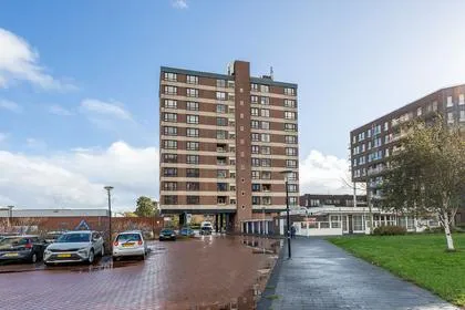 Appartement te koop: Büllerlaan 16, Wijkerbaan Beverwijk