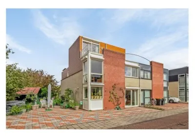 Twee-onder-één-kap te koop: C.F. Kuijken-van der Eijndetuin 5, Huygenhoek Noord Heerhugowaard