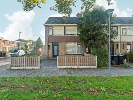 Hoekwoning te koop: C.D.Tuinenburgstraat 302, Rotterdam