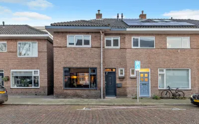 Hoekwoning te koop: C.H. Moensstraat 36, Ronde Boogaard Beverwijk