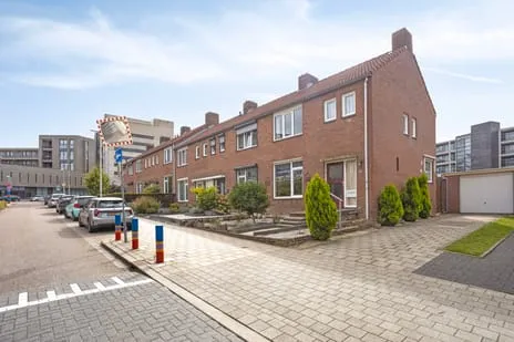 Hoekwoning te koop: Caeciliastraat 16, Heerlerheide Kom Heerlen