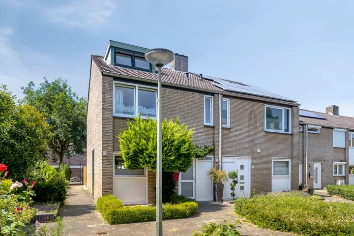 Hoekwoning te koop: Cajersborg 22, De Heeg Maastricht