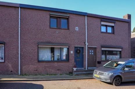 Tussenwoning te koop: Callistusstraat 54, Terwinselen Kerkrade