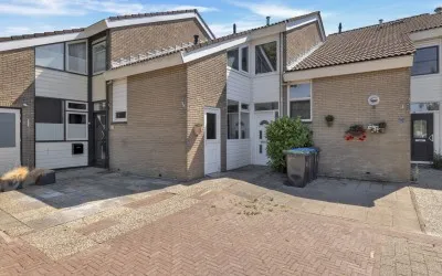 Tussenwoning te koop: Calsstraat 26, Goes
