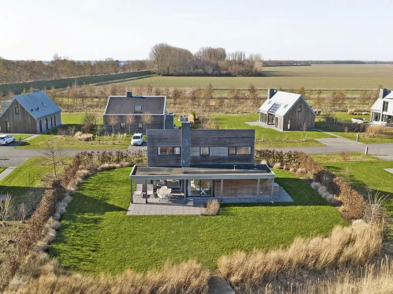 Vrijstaande woning te koop: Camperveer 24, Kamperland