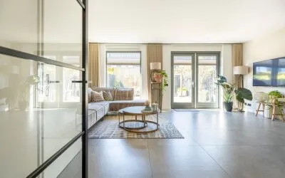 Tussenwoning te koop: Camphuijsenstraat 12, Westerhaghe Rijnsburg