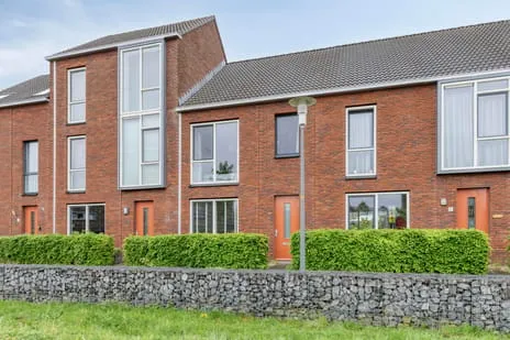 Tussenwoning te koop: Canadasingel 10, Looërenk en Woud Zutphen