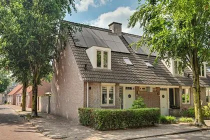 Hoekwoning te koop: Cantorijstraat 9, Hilvarenbeek Hilvarenbeek