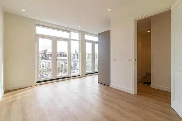 Woning te huur: Capadosestraat, Laakkwartier-West 'S-Gravenhage