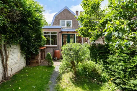 Semi-detached for sale: Capelseweg 124, Stadsdeelpark Capelle Aan Den Ijssel