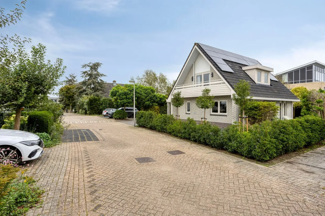 Vrijstaande woning te koop: Carbasiusstraat 21, Purmerend