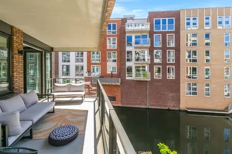 Appartement te koop: Carel Willinkgracht 251, Holland Park Diemen
