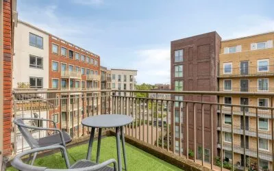 Appartement te koop: Carel Willinkgracht 767, Holland Park Diemen