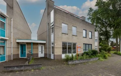 Tussenwoning te koop: Carel Willinkplein 13, Scherpdeel Roosendaal