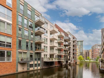 Appartement te koop: Carel Willinkgracht 537, Holland Park Diemen