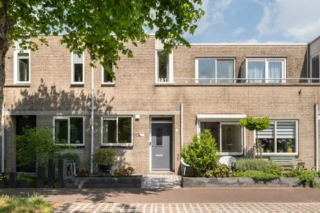 Tussenwoning te koop: Caro van Eycklaan 7, Klapwijk Pijnacker