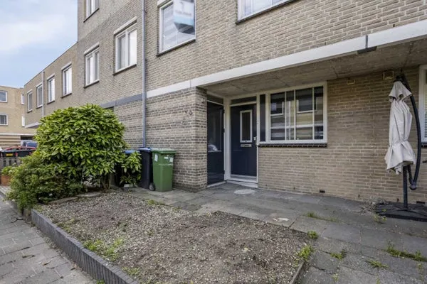 Woning te koop: Caro van Eyckstraat, Zaandam