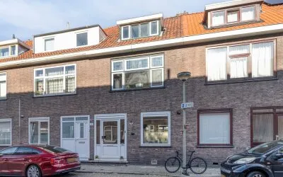 Tussenwoning te koop: Cartesiusstraat 22, Boylebuurt Schiedam