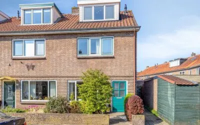 Hoekwoning te koop: Cartesiusstraat 49, Zwolseweg Deventer