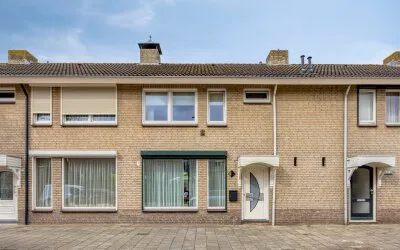 Tussenwoning te koop: Casellastraat 1C, Blaarthem Eindhoven
