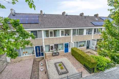 Terraced house for sale: Casimirstrjitte 25, Kootstertille Kootstertille
