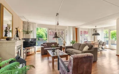Appartement te koop: Caspar van Baerlehof 3, Vondellaan Beverwijk