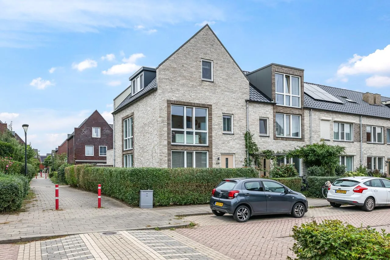 Hoekwoning te koop: Cataloniëstraat 22, Lent