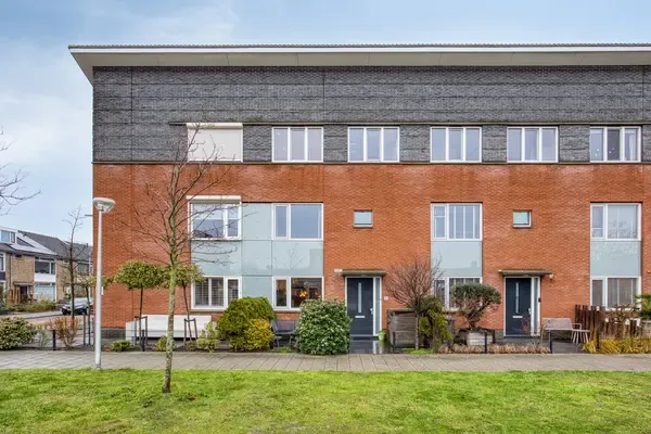 Tussenwoning te koop: Catharina van Heenvlietstraat 8, Geestcomplex Naaldwijk