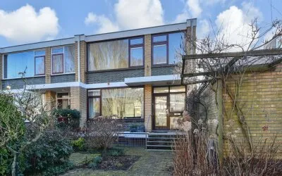 Tussenwoning te koop: Catharina van Rennesstraat 20, Nieuw Waldeck 'S-Gravenhage