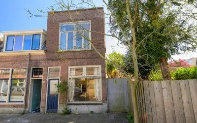 Hoekwoning te koop: Catharinastraat 12, Leiden