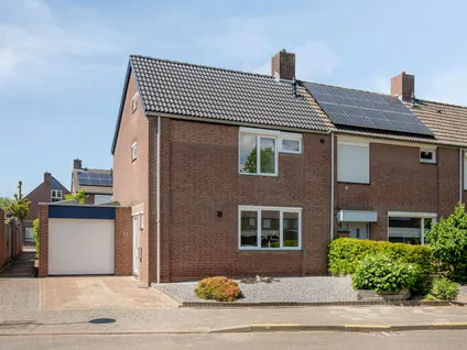 Hoekwoning te koop: Caumerbeek 11, Oud-Geleen en Haesselderveld Geleen