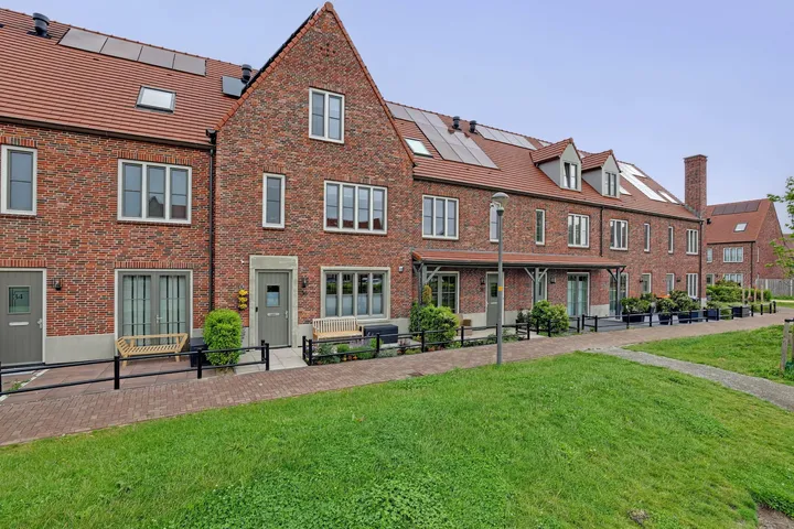 Tussenwoning te koop: Cederhout 36, Triangel Waddinxveen