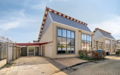 Hoekwoning te koop: Cees Buddingh'hof 55, Kersenboogerd-Zuid - Buurt 33 08 Hoorn