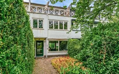 Terraced house for rent: Ceintuurbaan 237, Bloemenbuurt Bussum