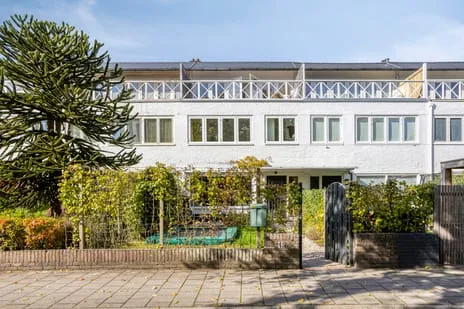 Tussenwoning te koop: Ceintuurbaan 245, Bloemenbuurt Bussum