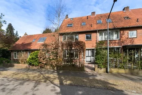 Tussenwoning te koop: Celebeslaan 24, Raadhuiskwartier Hilversum