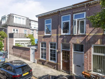 Corner house for sale: Celebesstraat 32, Soendabuurt Haarlem