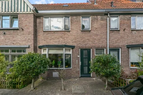 Tussenwoning te koop: Celebesstraat 58, Wormerveer