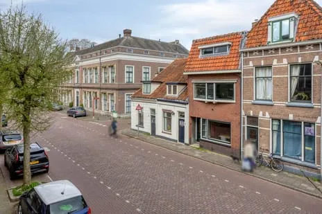 Tussenwoning te koop: Cellebroedersweg 6, Binnenstad Kampen Kampen