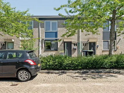 Tussenwoning te koop: Cellostraat 31, Muziekwijk N.-Oost Almere