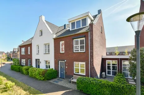 Tussenwoning te koop: Centaur 26, Zuiderwaard-Westerheul Vinkeveen