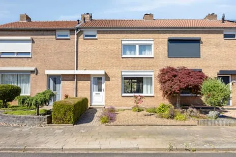 Tussenwoning te koop: César Franckstraat 3, Heer Maastricht