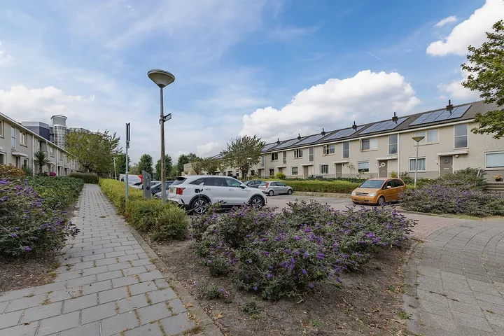 Tussenwoning te huur: Ceylon Bastion 11, Bastionbuurt Velserbroek