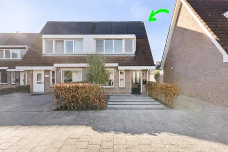 Twee-onder-één-kap te koop: Chaletberg 40, De Krogten Roosendaal