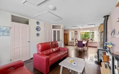 Tussenwoning te koop: Chaletberg 48, De Krogten Roosendaal