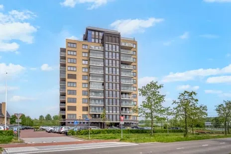 Apartment for sale: Charentestroom 73, Oosterheem-Noord-Oost Zoetermeer